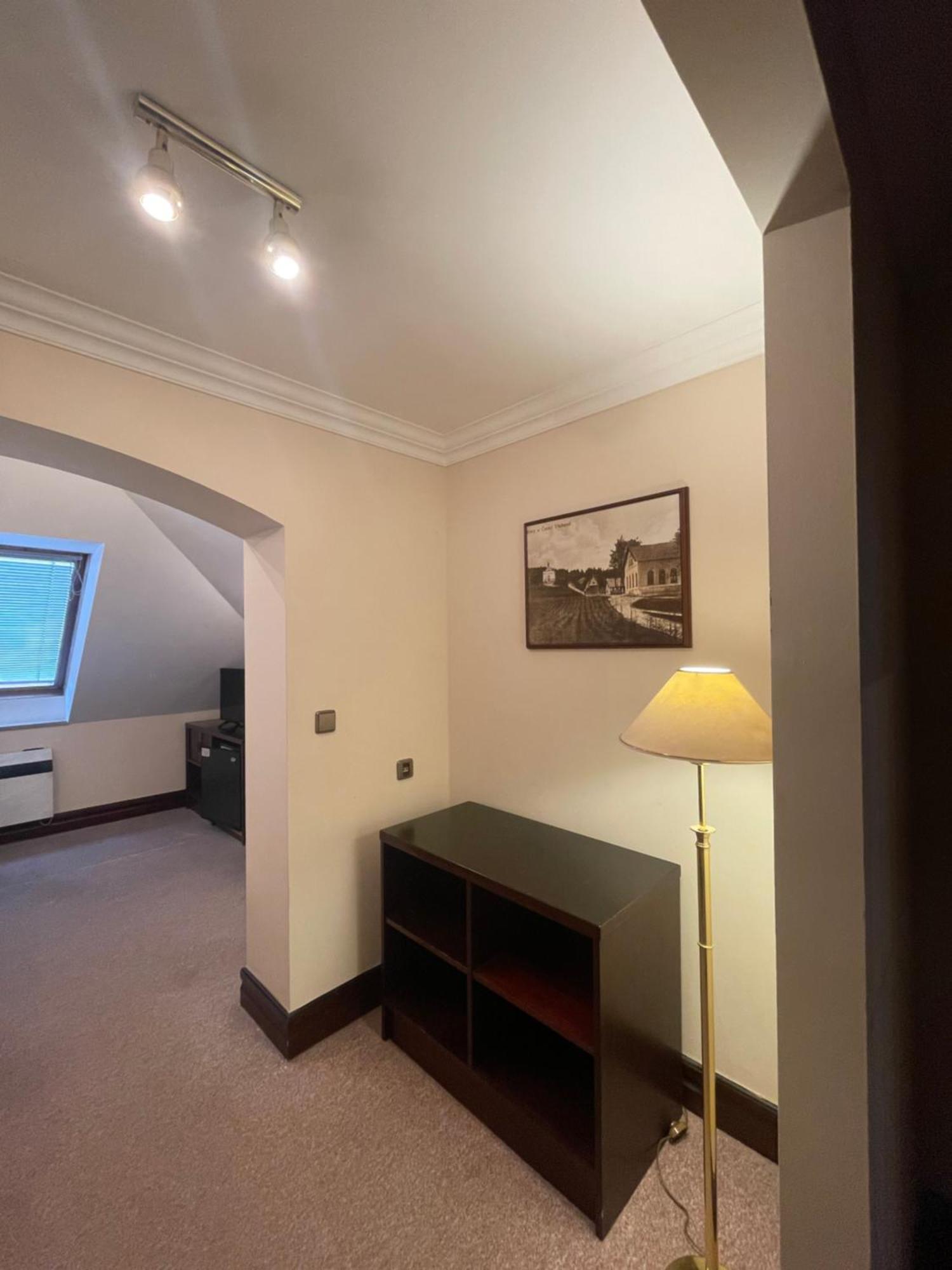 צסקא טרבובה Hotel Bravo מראה חיצוני תמונה