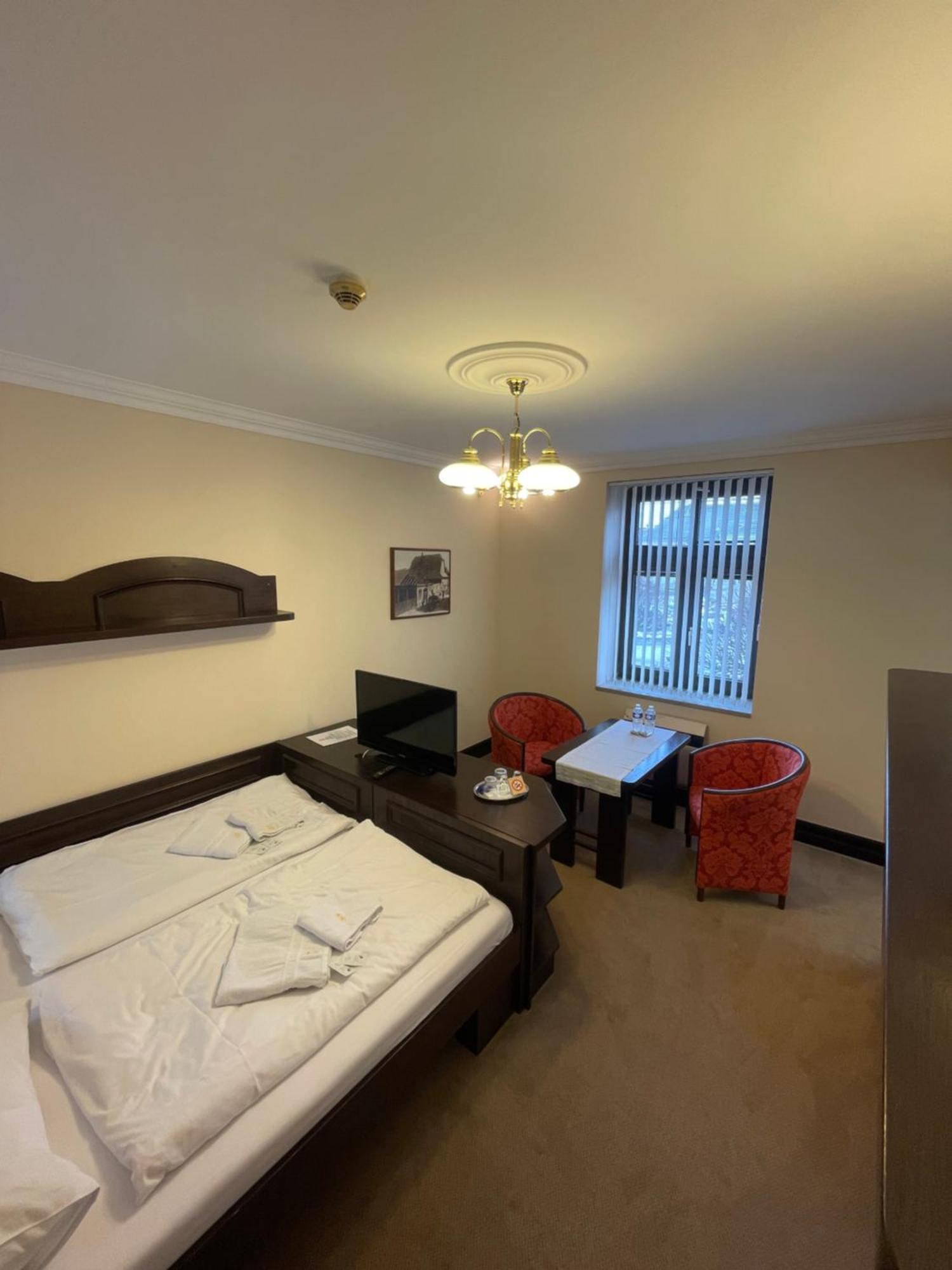 צסקא טרבובה Hotel Bravo מראה חיצוני תמונה