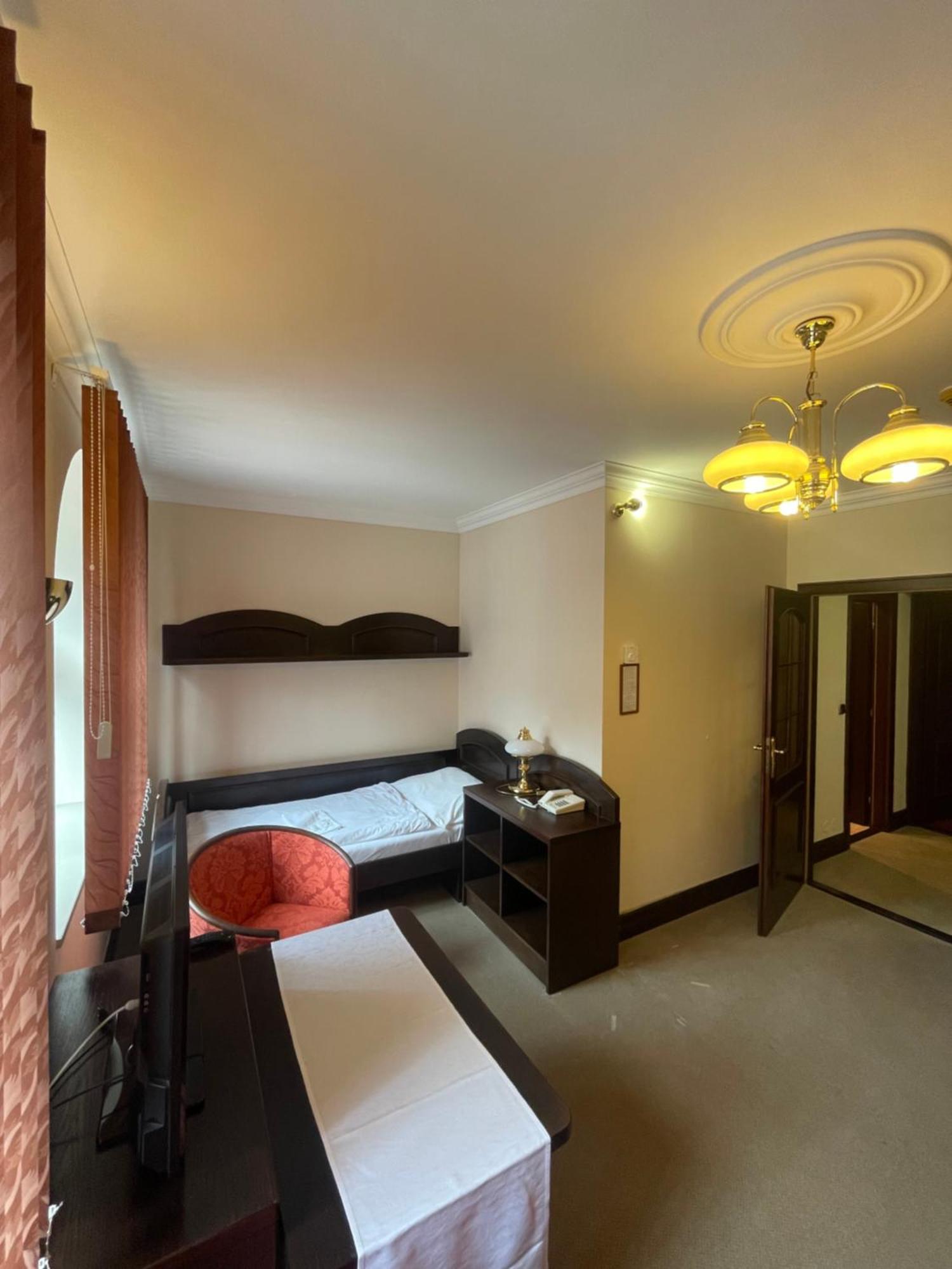 צסקא טרבובה Hotel Bravo מראה חיצוני תמונה